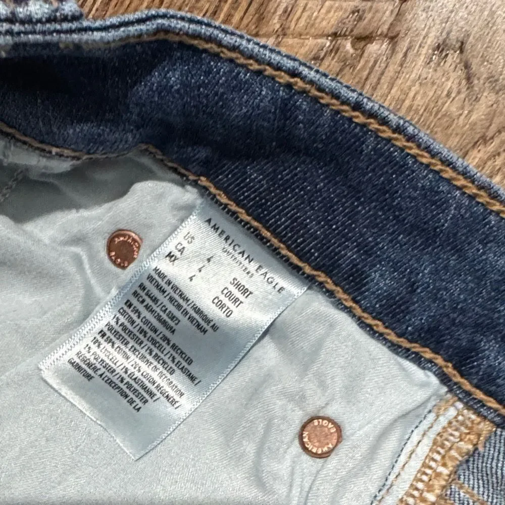 American Eagle Low Rise Baggy Wide-Leg Jeans in Medium Blue Wash Sz 4S